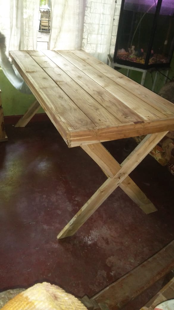 TEAK wood Medium Size (6ft by 5ft) bed 